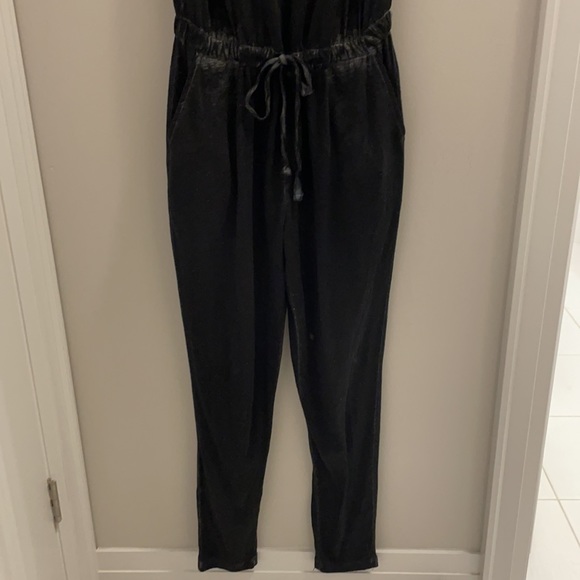 Garage jumpsuit - Picture 2 of 2